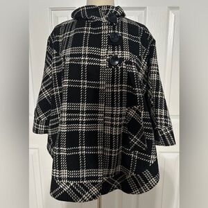 Spiegel One Size Black White Plaid Asymmetrical Button Cape Coat